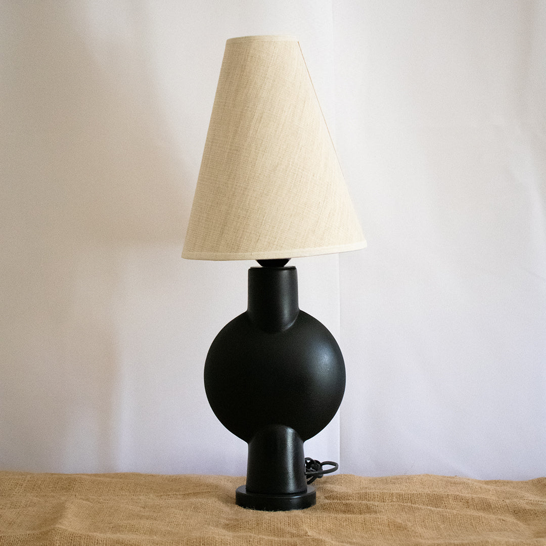 Mond Table Lamp