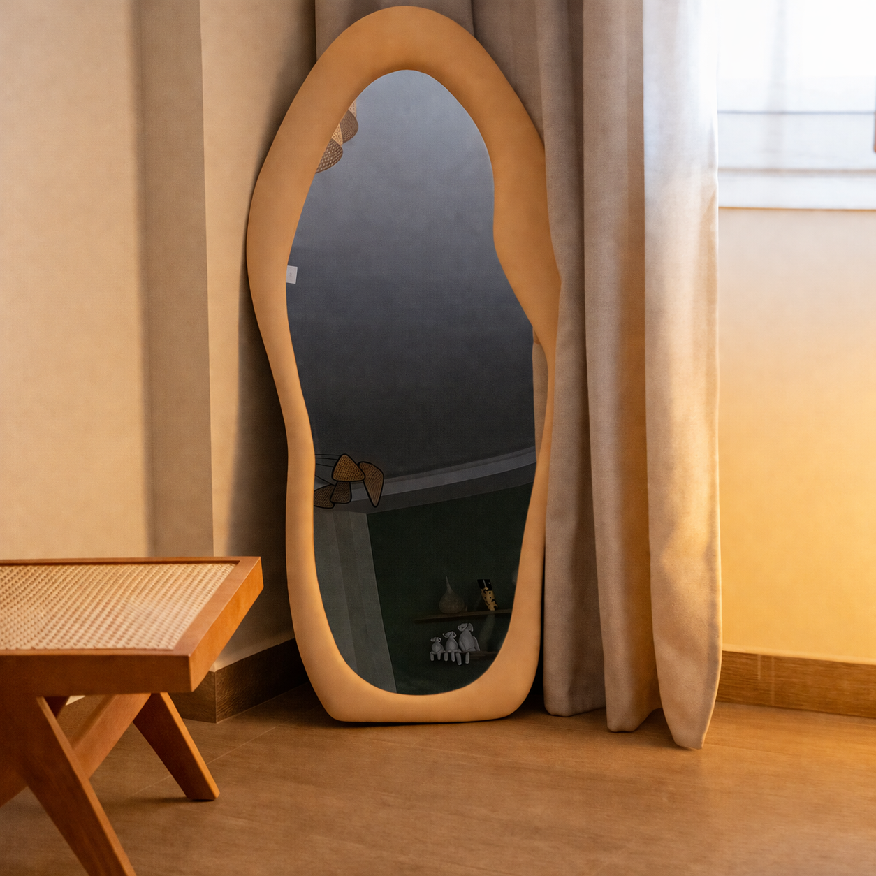 Organic Mirror