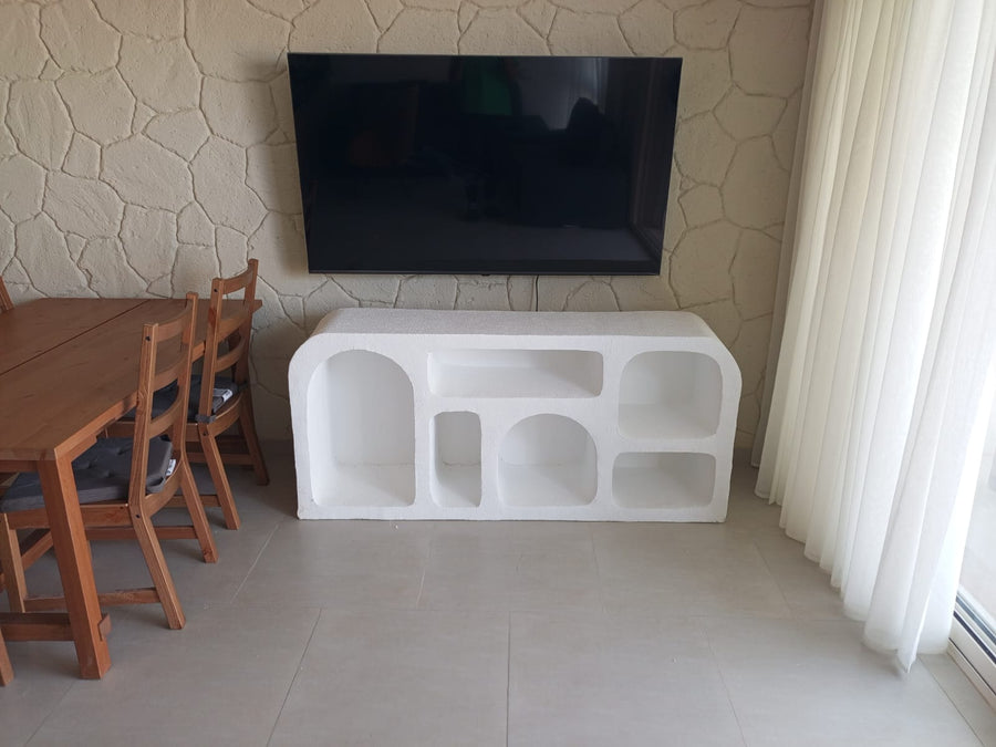 I've been looking for a TV unit that didn't look like a standard stand, and t...
